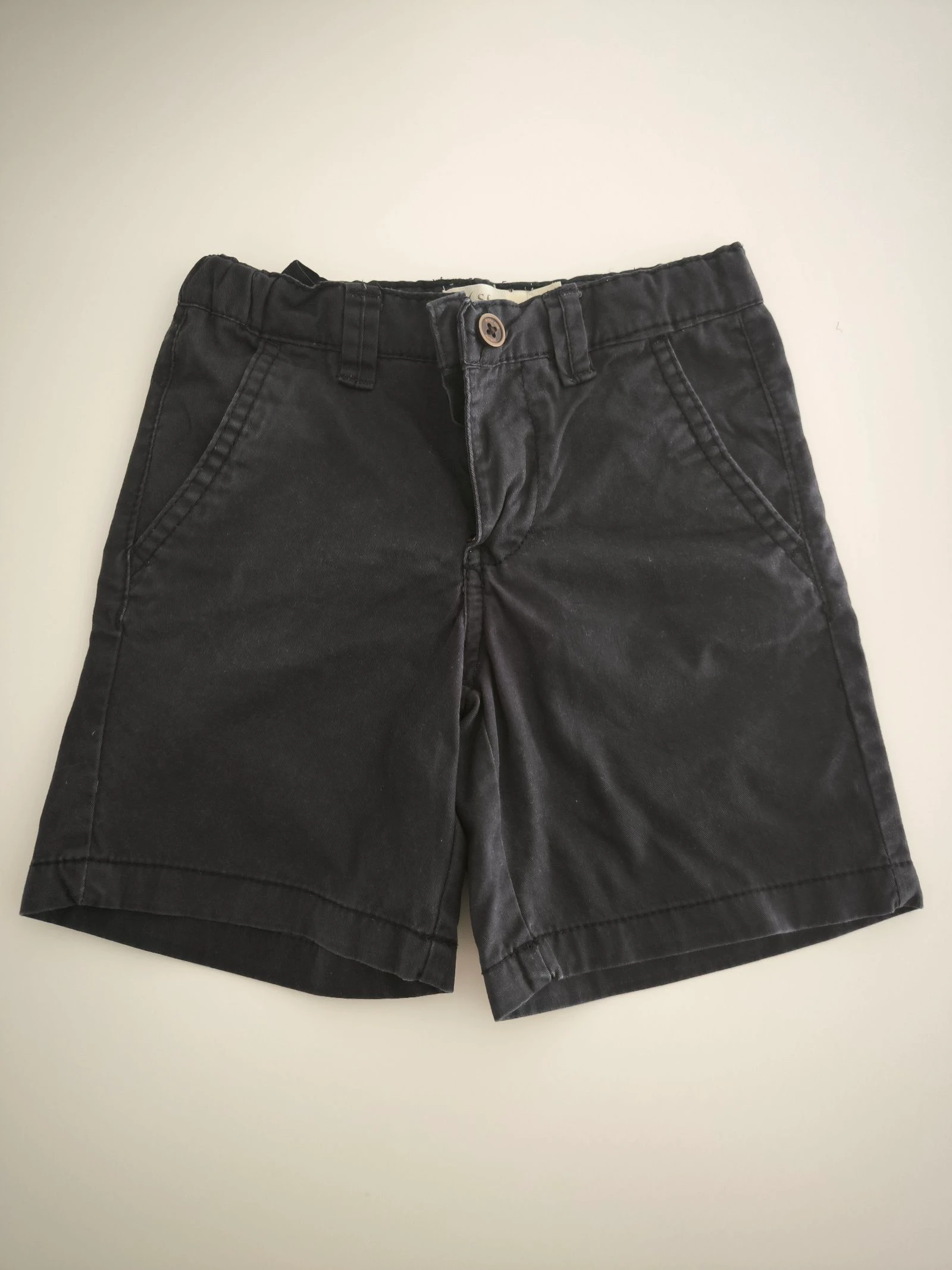 Calções sarja de menino 4-5 anos